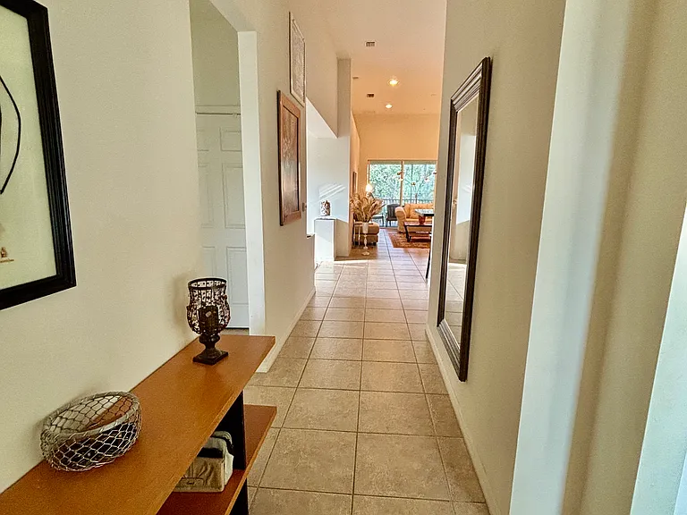 Entry way