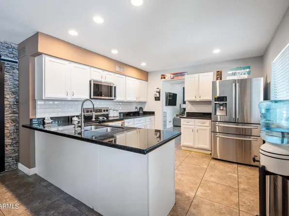 628 W EMELITA Avenue, Mesa, AZ 85210