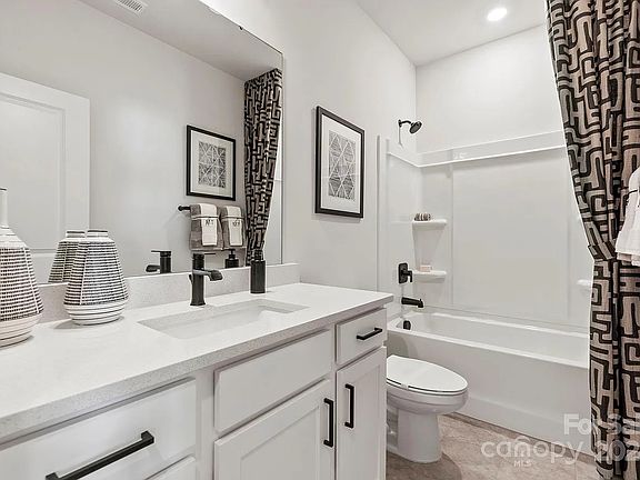 5th image of 2513 Otto Ln #2513