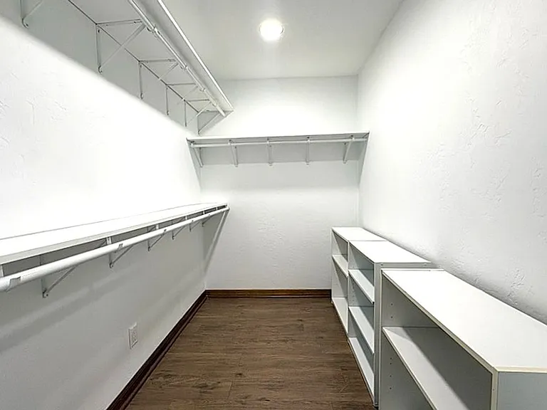 7 Stonehaven Trl — Photo 12