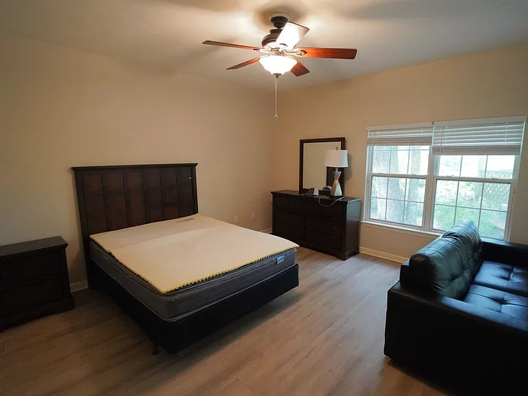 5370 Appledore Ln — Photo 26