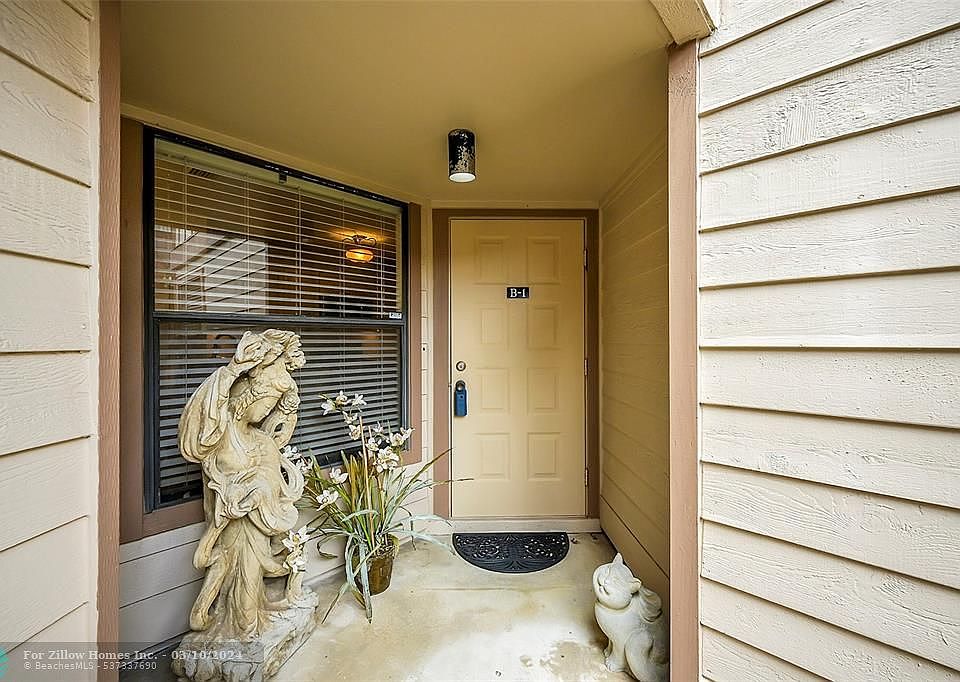 Crosswinds At River Bridge Condominiums 500 Crosswinds Dr West Palm