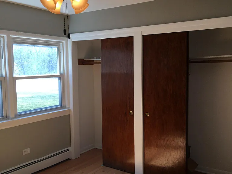 1217 N La Grange Rd #1F — Photo 3