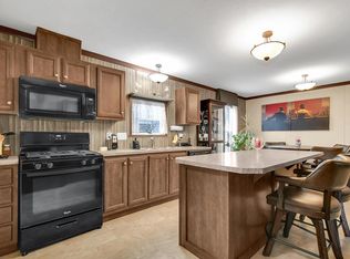 314 Robert Dr, Pataskala, OH 43062