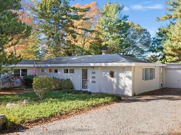 8 Joyce Street, Stonington, CT 06355