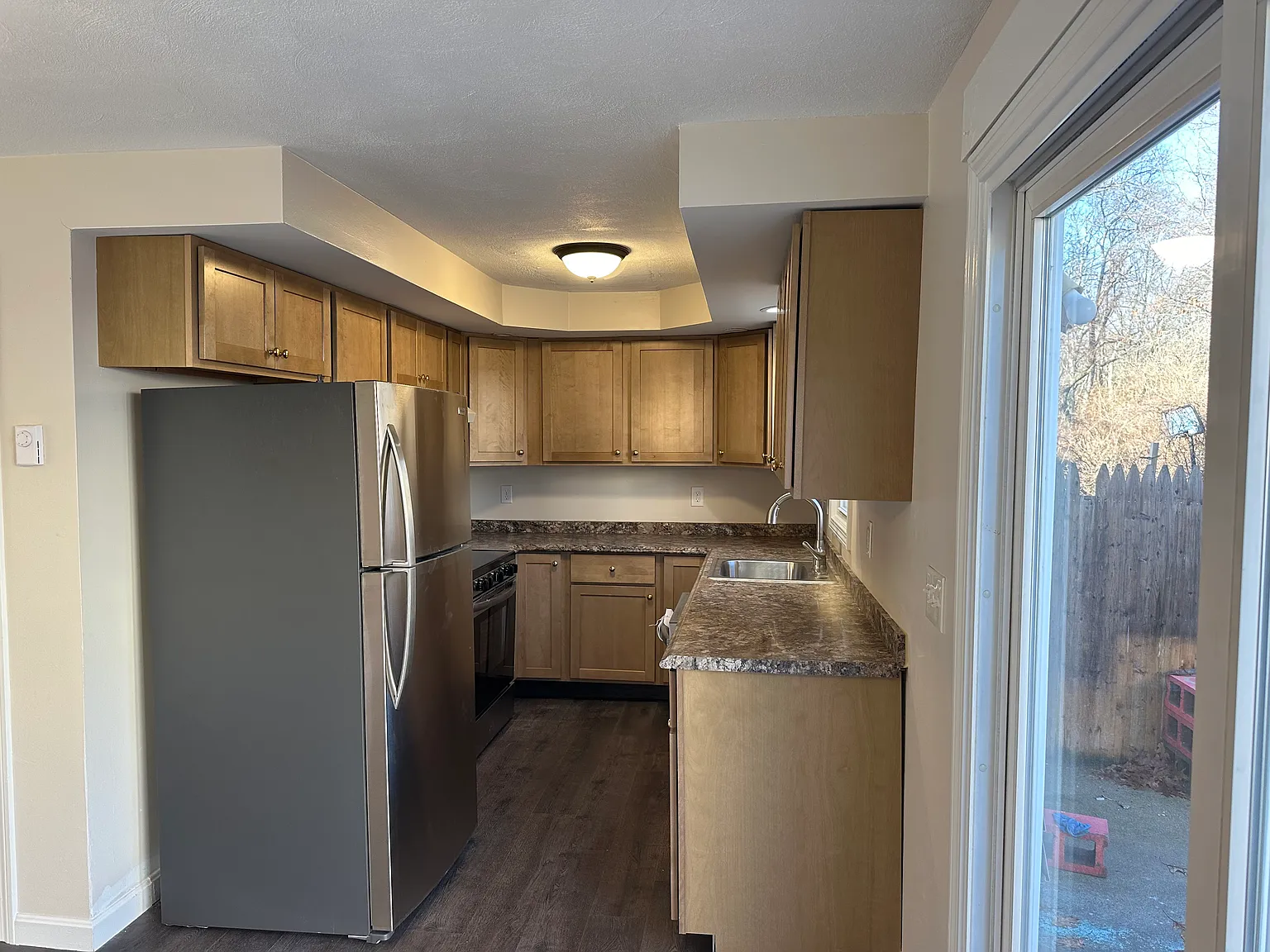 2 bed, 1.5 bath, 1020 sqft, $1,850 — Photo 4