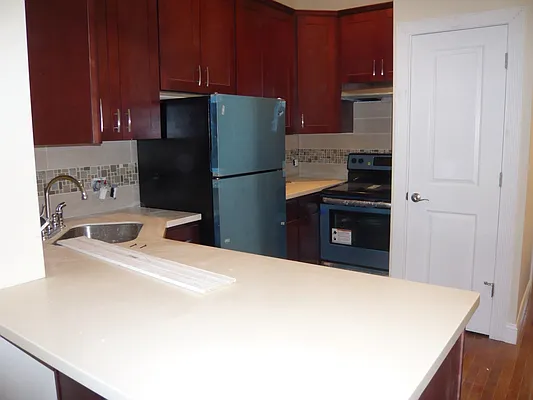 Rented by Strivers Management Group Corp (Brokerage) | media 13