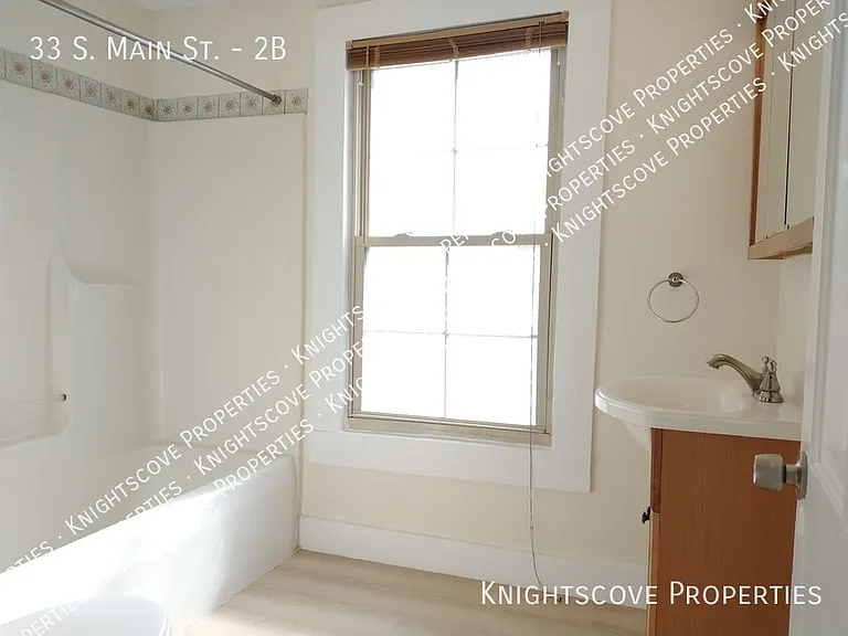 33 S Main St #2B — Photo 8
