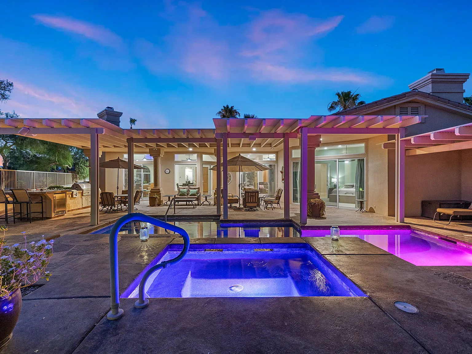 4 bed, 4.5 bath, 3346 sqft, $9,000 — Photo 3