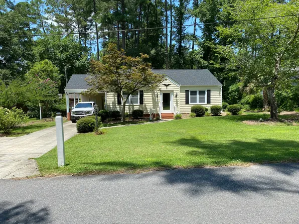 118 W Frink St, Whiteville, NC 28472