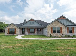 8687 Sari Strong Dr, Weatherford, TX 76087