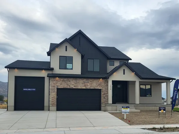 1036 E Ira Hodges Scenic Pkwy #14, Eagle Mountain, UT 84005