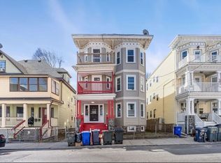 33 Wolcott St FLOOR 3, Dorchester, MA 02121