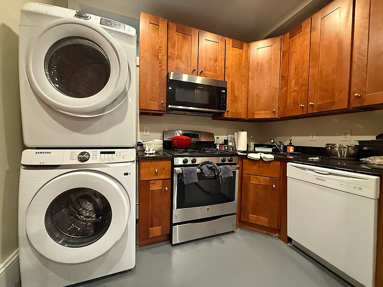 36 High St #B2 — Photo 3