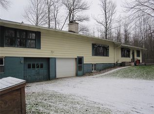 7675 Dutton Rd, Harborcreek, PA 16421