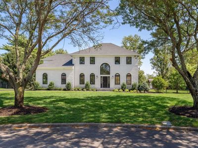 5 Bridle Court, Northport, NY, 11768