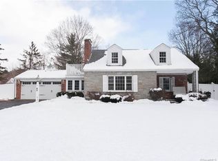 83 Lawrence Ave, Avon, CT 06001