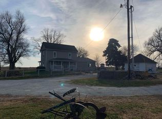 15189 206th Rd, Holton, KS 66436