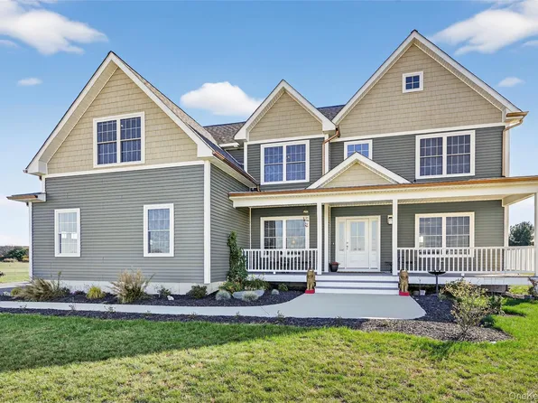 23 West Meadow Way, Warwick, NY 10990