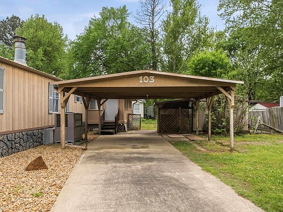 2nd image of 103 Fairwood Cir