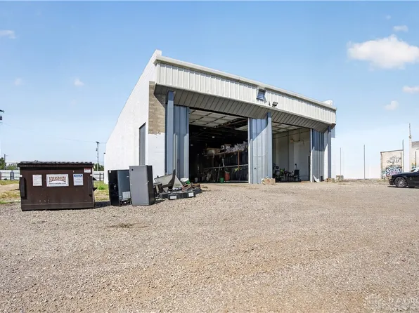 636 N Irwin St, Dayton, OH 45403