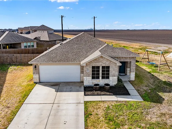 9621 English Oak Dr, Corpus Christi, TX 78410