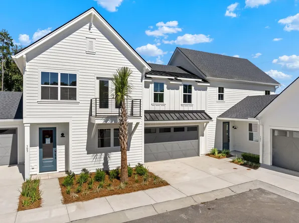 305 Livewell Ct, Johns Island, SC 29455