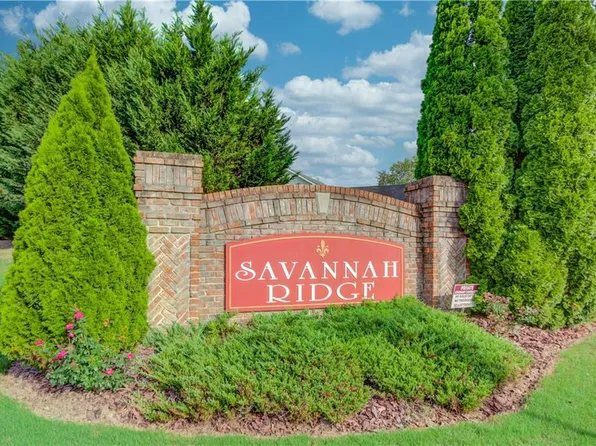 4081 Savannah Ridge Trce, Loganville, GA 30052