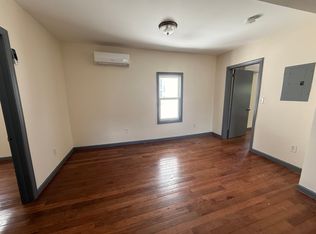 99 Alexander St #1, Newark, NJ 07106