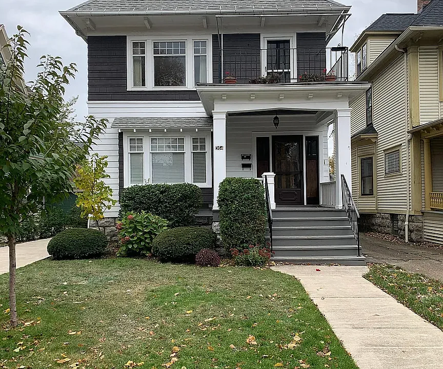 364 Woodward Ave #1