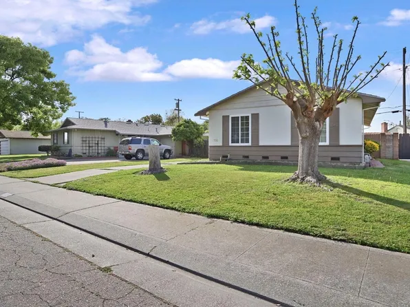 706 E Robinhood Dr, Stockton, CA 95207