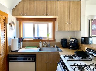 25 47th St APT 3, Weehawken, NJ 07086