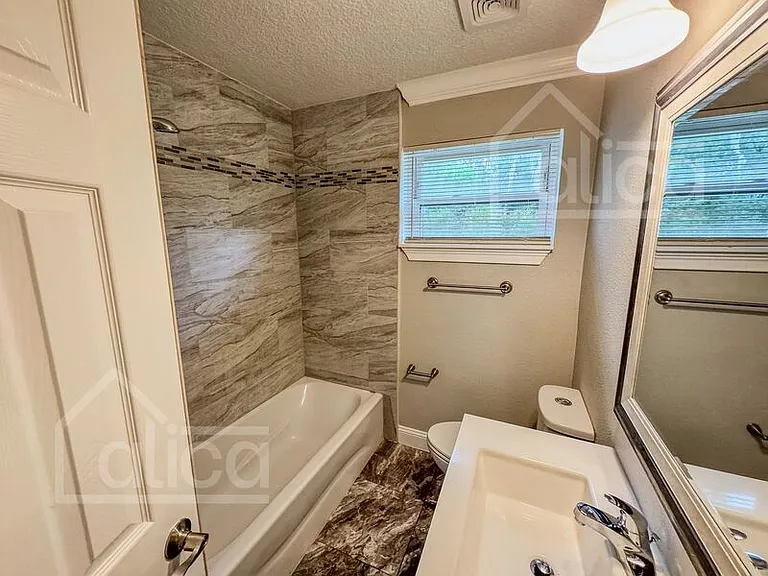2845 Holly Point Dr — Photo 9