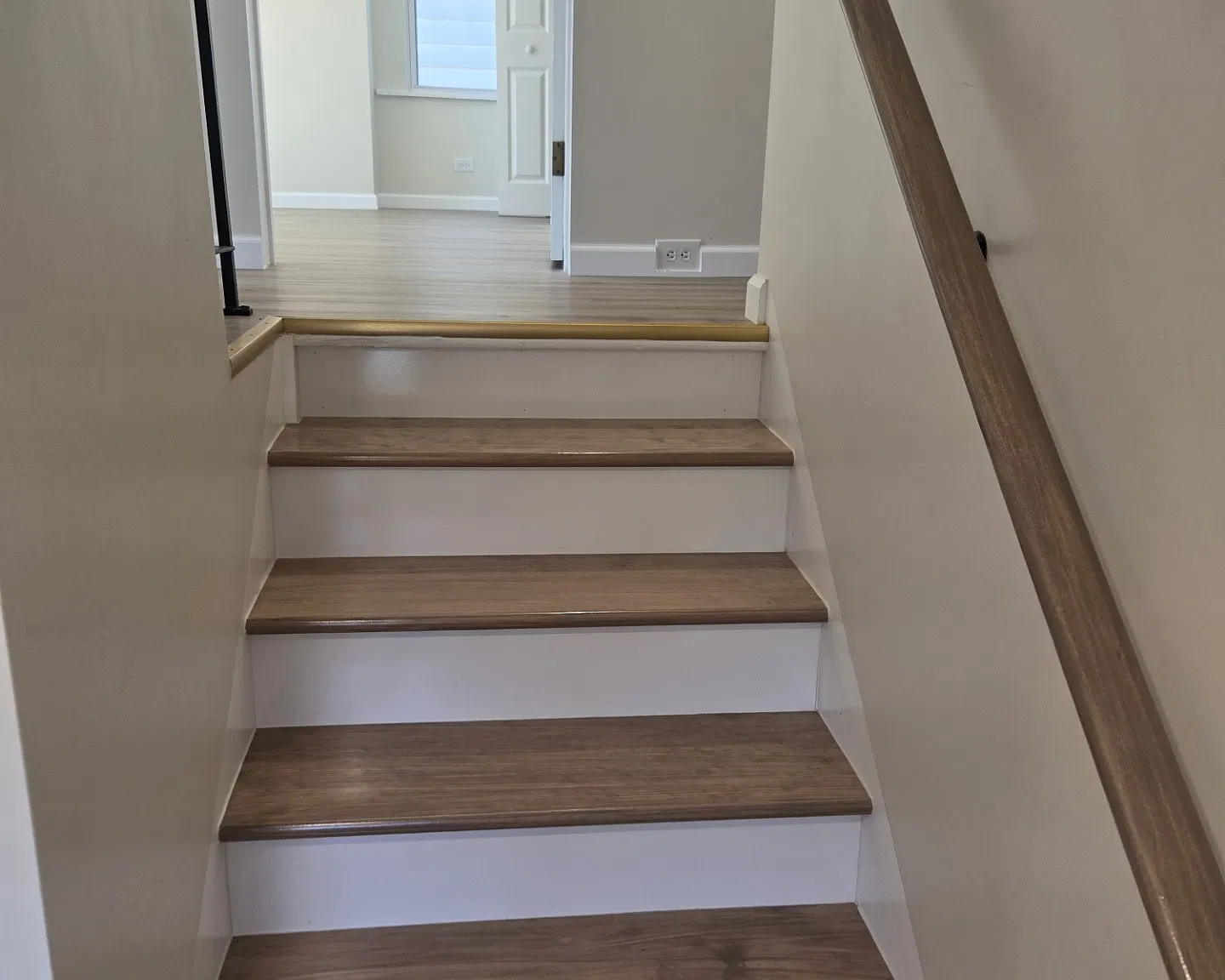 3 bed, 1100 sqft, $1,500 — Photo 3