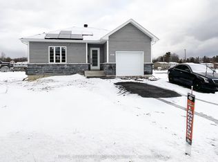 830 Portelance Ave, Hawkesbury, ON K6A 2Z2