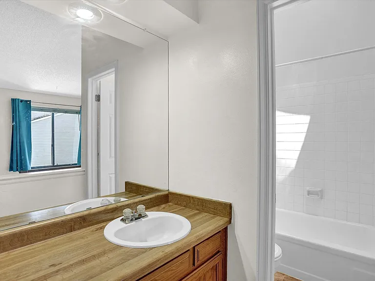 4604 S Fraser Ct #D — Photo 22