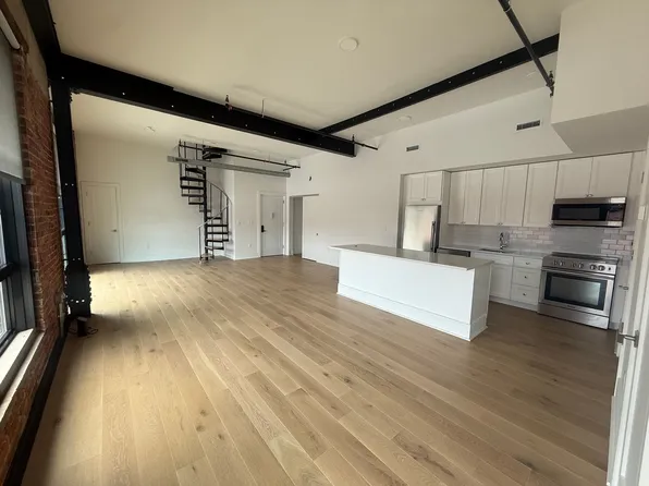 500 South St #1, Philadelphia, PA 19147