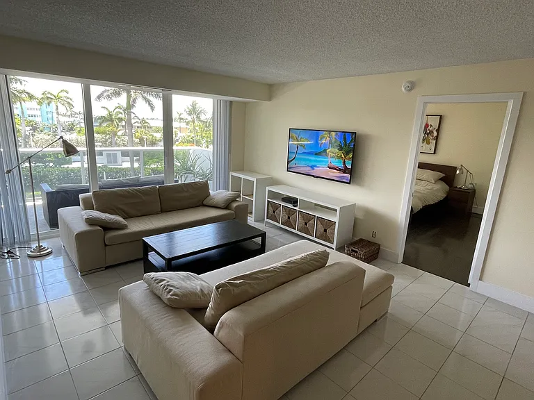 2841 N Ocean Blvd #403 — Photo 22