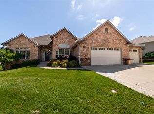 4605 Maple Leaf Dr, Columbia, MO 65201
