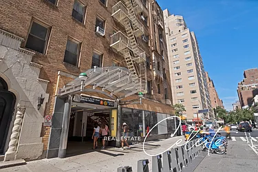 Rented by Sotheby's International Realty