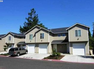 1790 S 7th St UNIT D, Lebanon, OR 97355