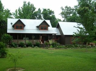 955 Willow Creek Rd, Hokes Bluff, AL 35903