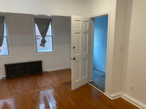 563 Liberty St, Orange, NJ 07050