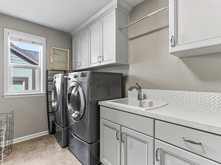12365 NW Millford St — Photo 20