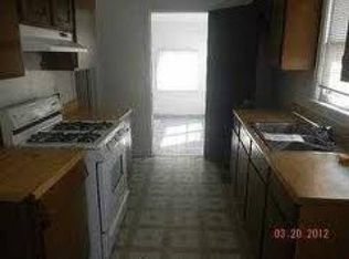 518 S Broadway Ave, Aurora, IL 60505