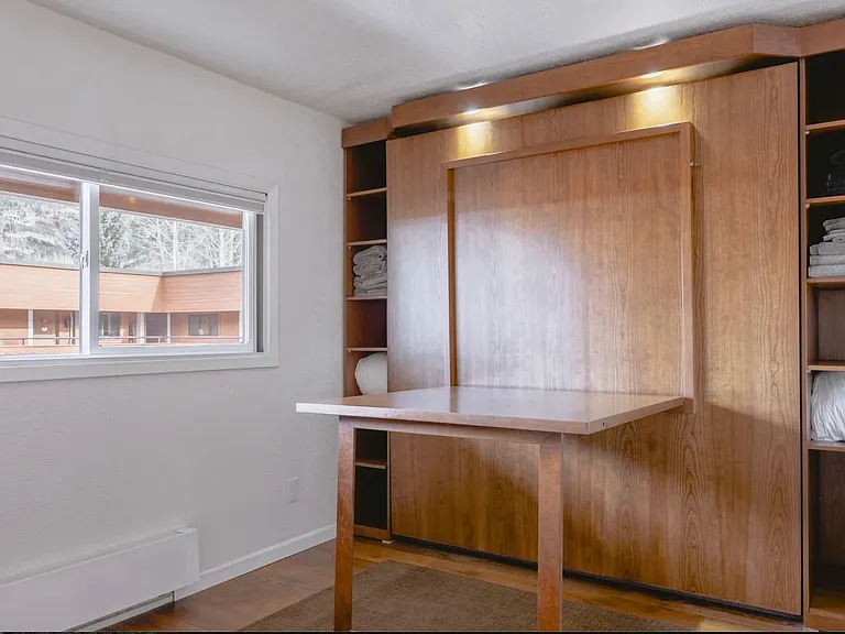 1049 Vine St #1049 — Photo 20