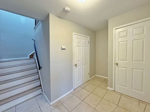 2nd image of 48 Marisa Cir Floor 2
