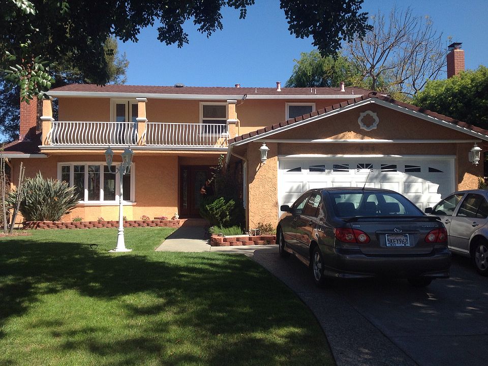 1st image of 635 Princeton Dr