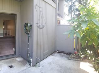 18009 Incline Rd, Hayward, CA 94541