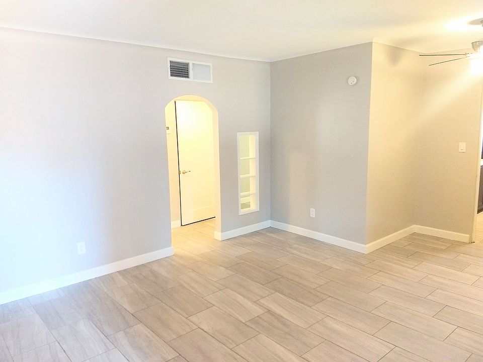 1st image of 114 E Mariposa St APT 7
